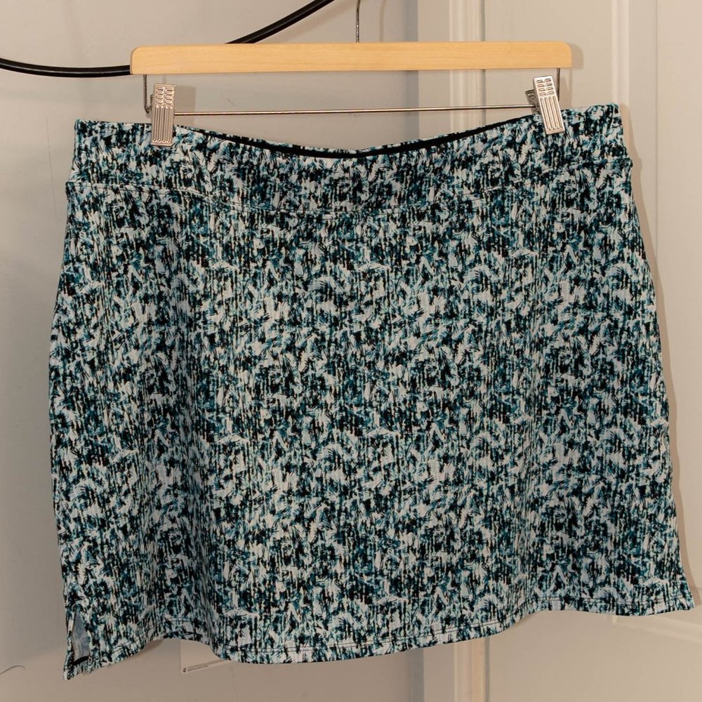 Tranquility by Colorado Clothing Ladies' Skorts IN dandelion - Picture 3 of 5